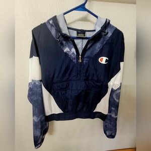Champion Pull Over Wind Breaker